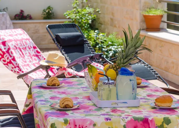 Davor - Two Bedroom With Sea View And Terrace * Dubrovník