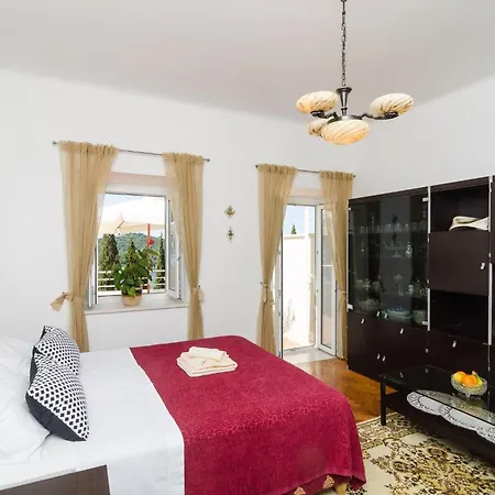 Apartment Davor - Two Bedroom With Sea View And Terrace *